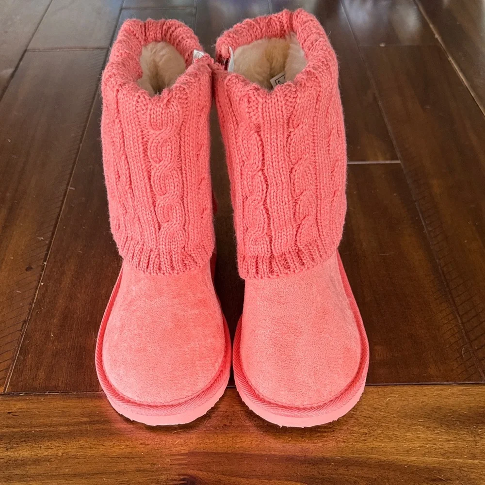 Charming Pink Cable Knit Kids Boots